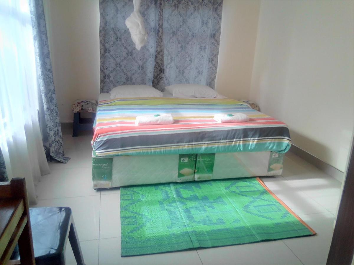 Fish Eagle Backpackers Hostel Lusaka Buitenkant foto